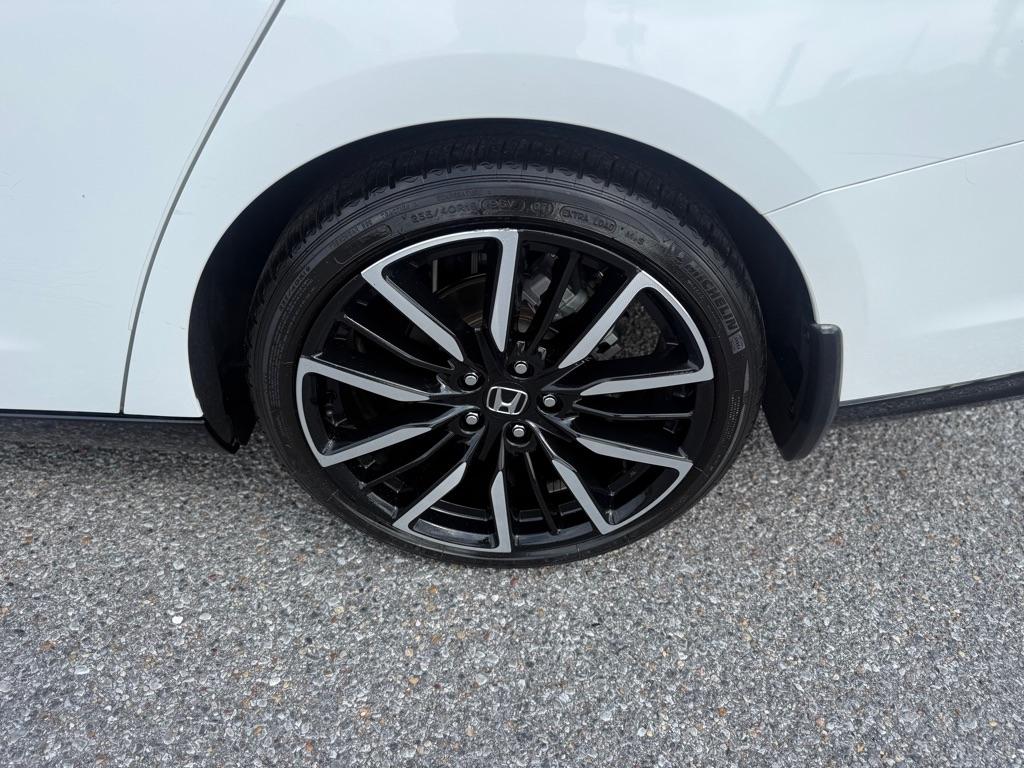 Honda Accord Hybrid Touring Sedan 2023