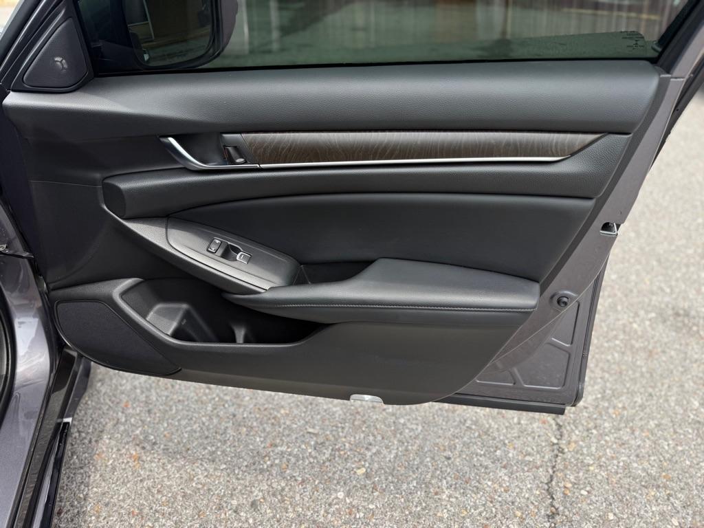 Honda Accord Touring 2.0T 10A 2018
