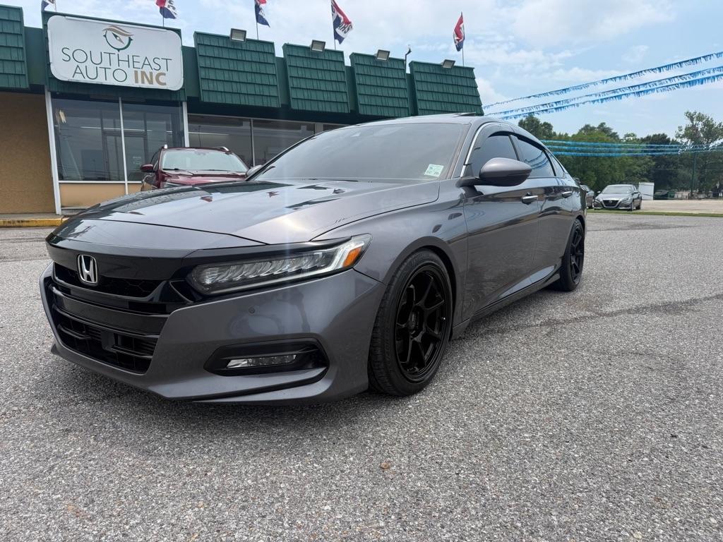 Honda Accord Touring 2.0T 10A 2018