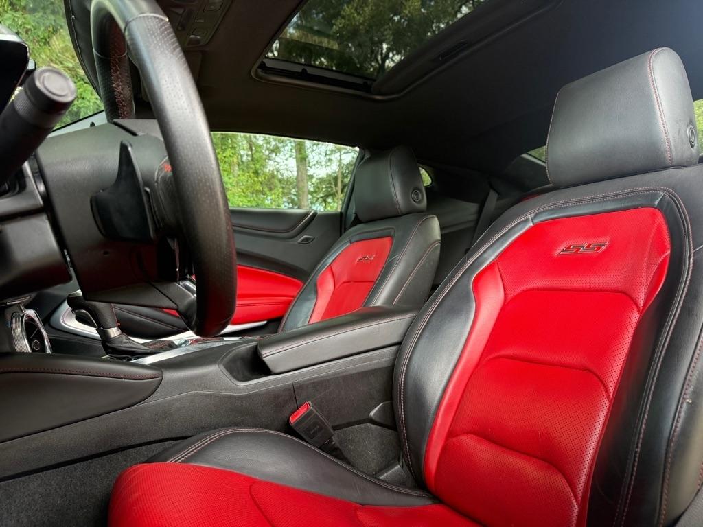 Chevrolet Camaro 2dr Cpe 2SS 2018