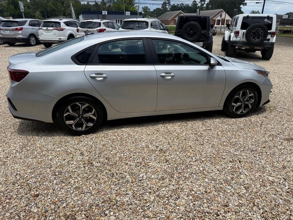 Kia Forte LXS IVT 2021