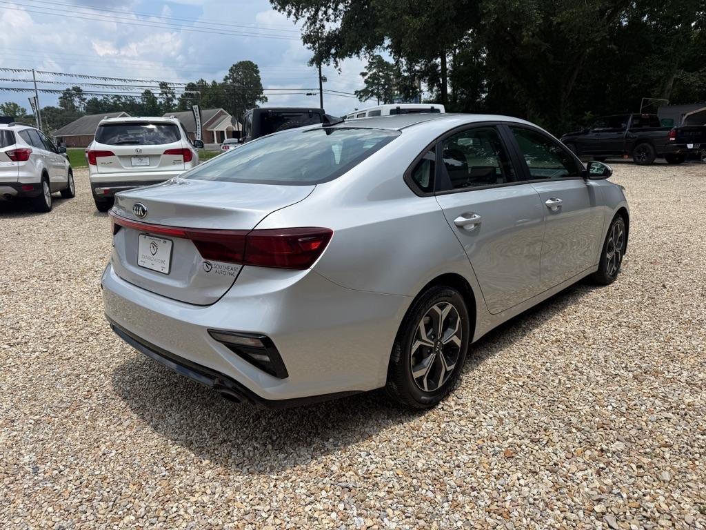 Kia Forte LXS IVT 2021