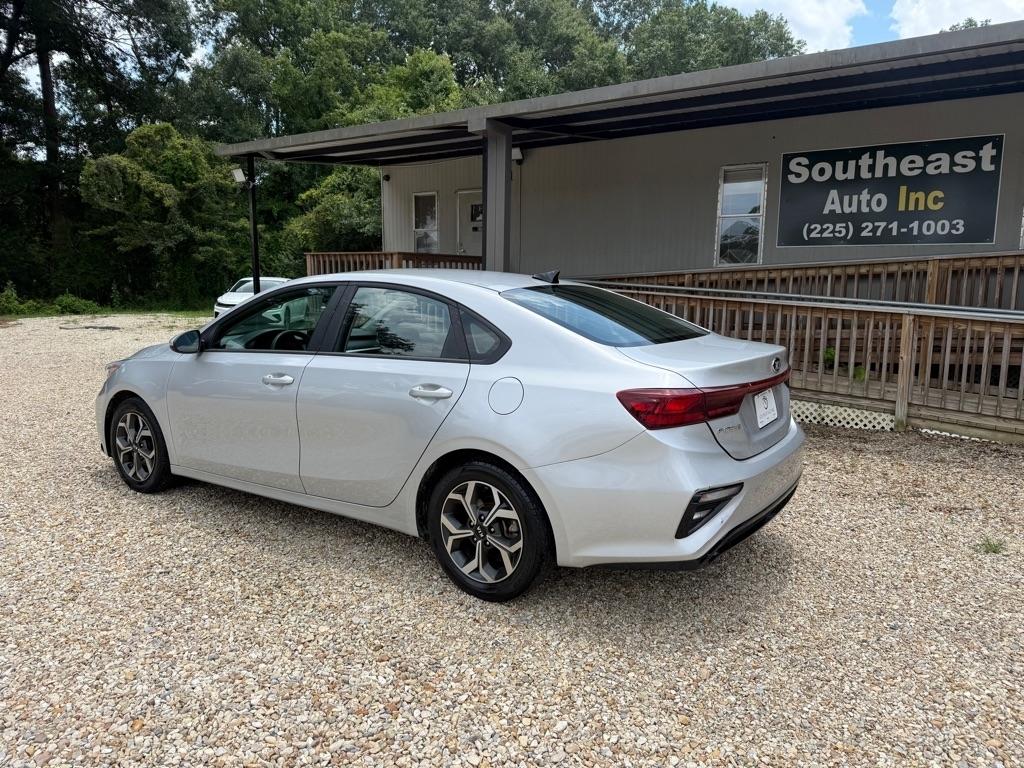Kia Forte LXS IVT 2021