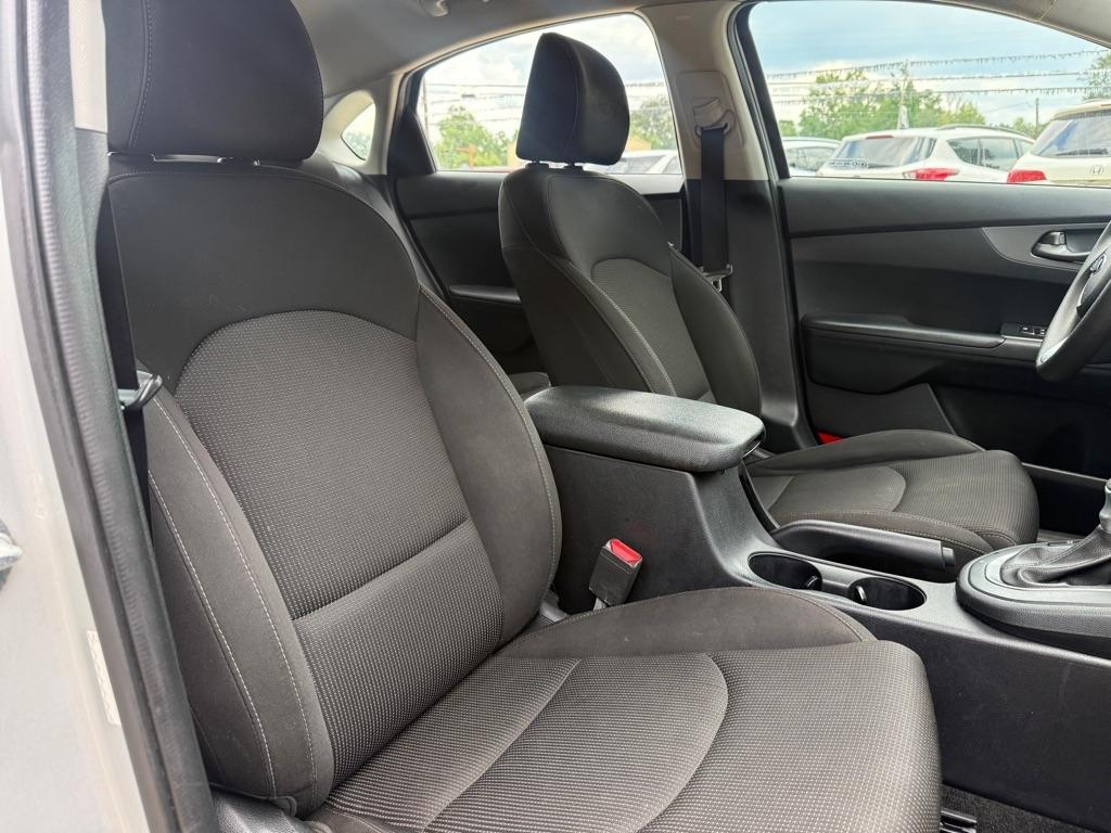 Kia Forte LXS IVT 2021