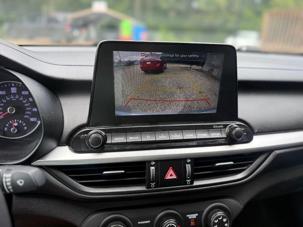 Kia Forte LXS IVT 2021