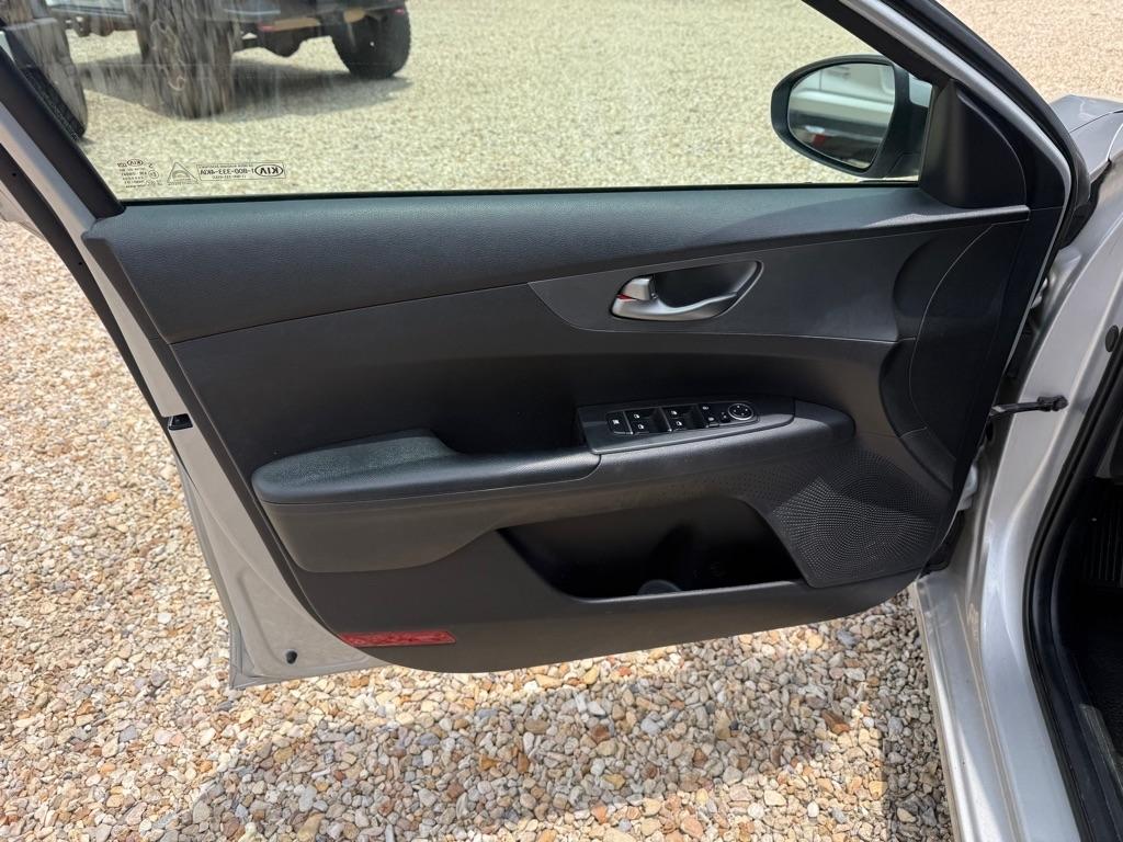 Kia Forte LXS IVT 2021