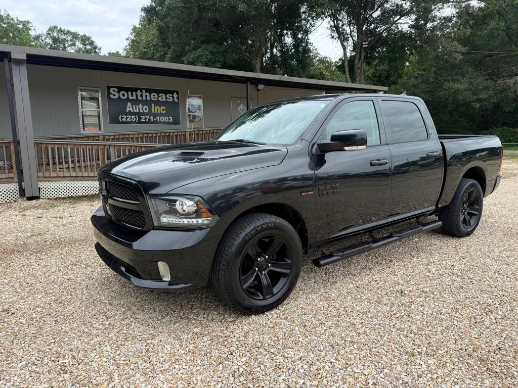 2017 RAM 1500 Sport Crew Cab SWB 4WD