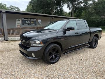 2017 RAM 1500 Sport Crew Cab SWB 4WD