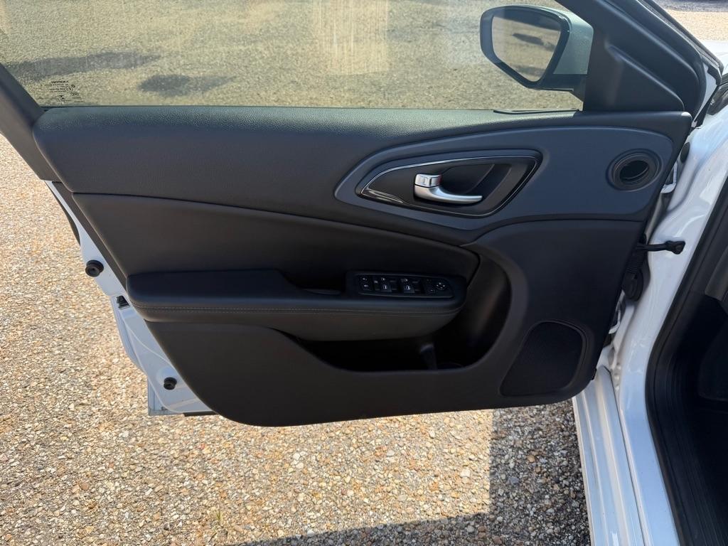 Chrysler 200 S 2016