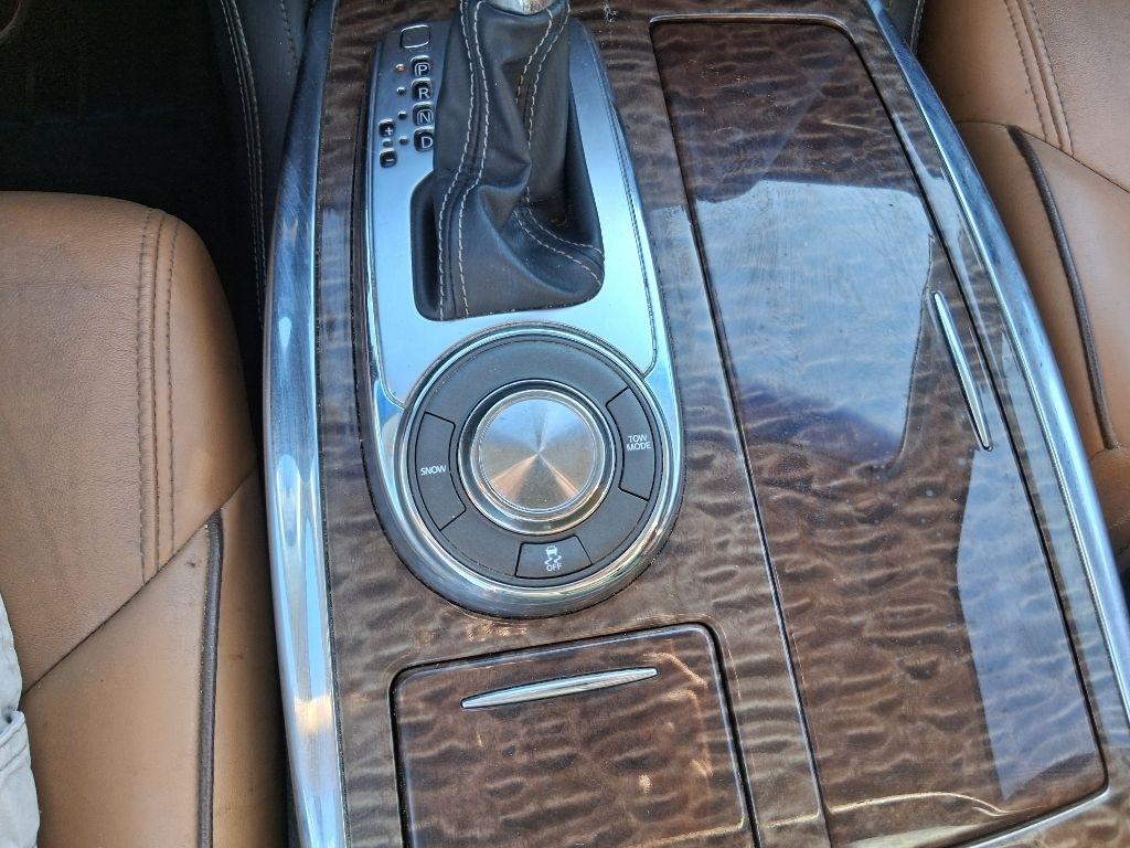 Nissan Armada Platinum 2WD 2017