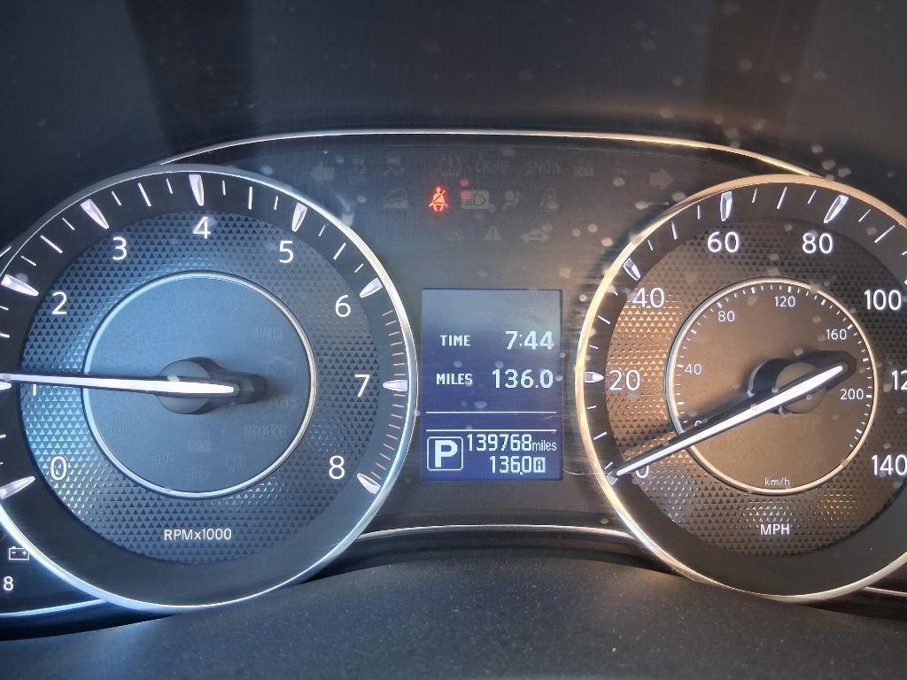 Nissan Armada Platinum 2WD 2017