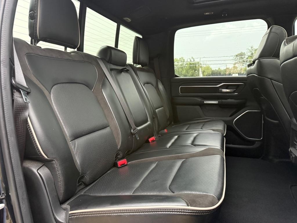 RAM 1500 Laramie 4x4 Crew Cab 5'7" Box 2023