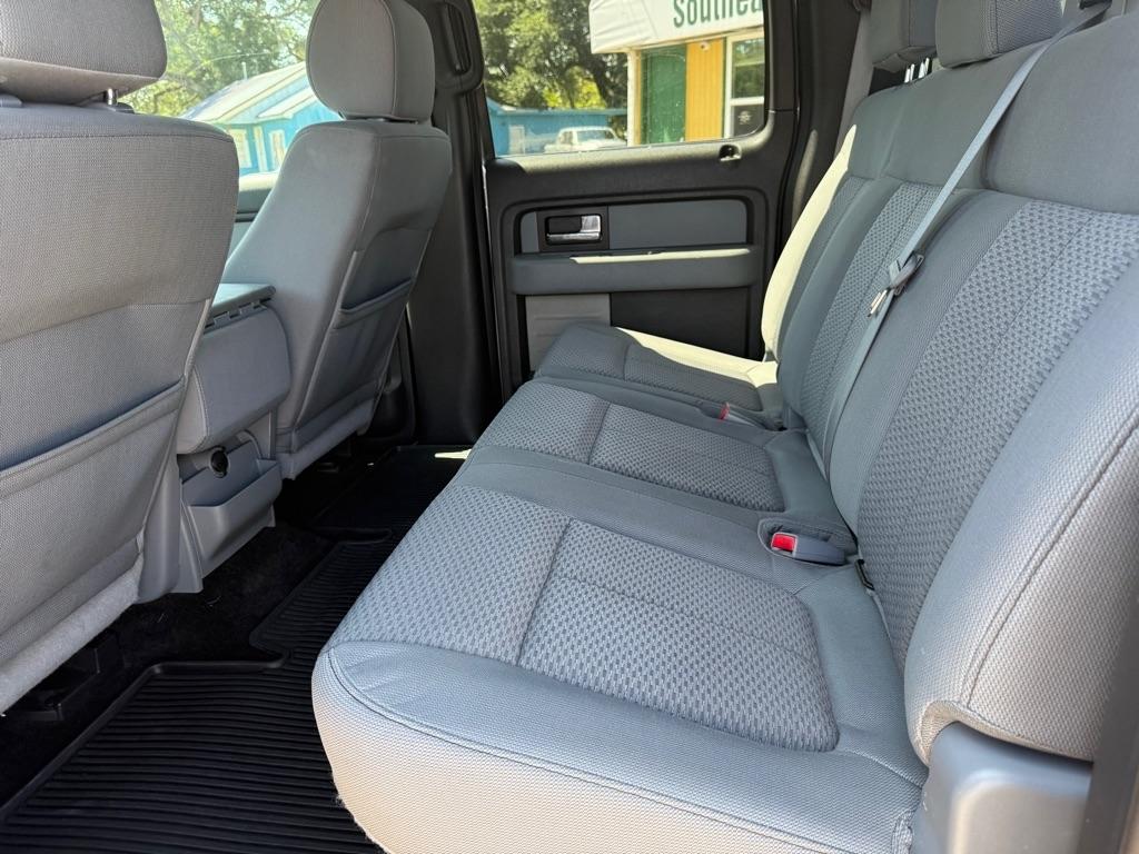Ford F-150 4WD SuperCrew 145" King Ranch 2013
