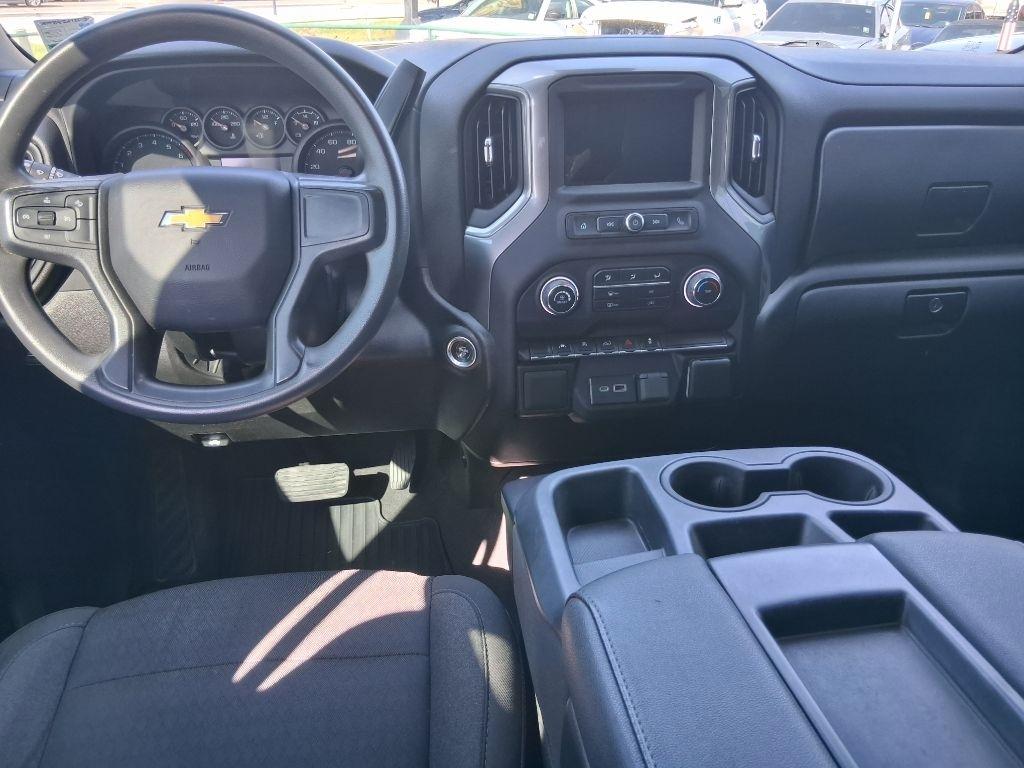 Chevrolet Silverado 1500 Custom Crew Cab 4WD 2022