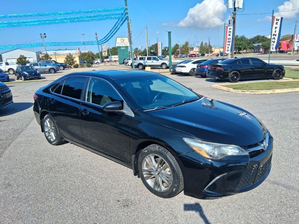 Toyota Camry LE 2017