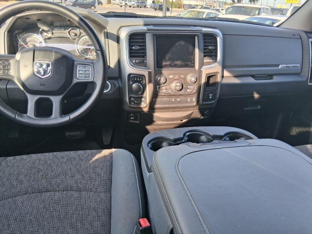 RAM 1500 Classic Tradesman Crew Cab LWB 4WD 2019