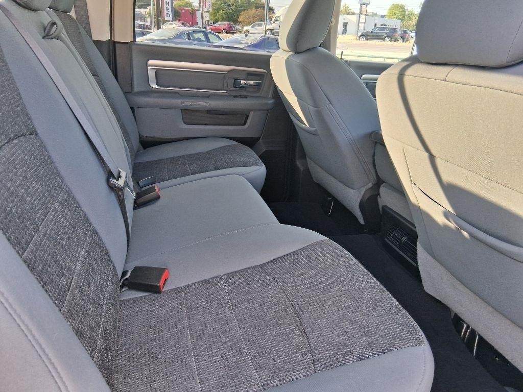 RAM 1500 Classic Tradesman Crew Cab LWB 4WD 2019
