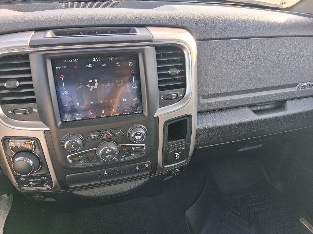 RAM 1500 Classic Tradesman Crew Cab LWB 4WD 2019