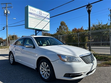 2014 Chrysler 200 Limited
