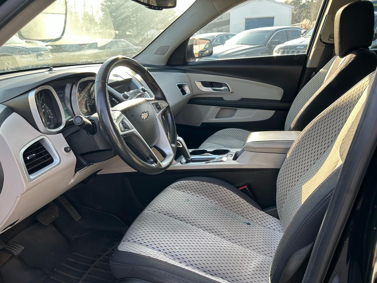 Chevrolet Equinox LS 2WD 2011