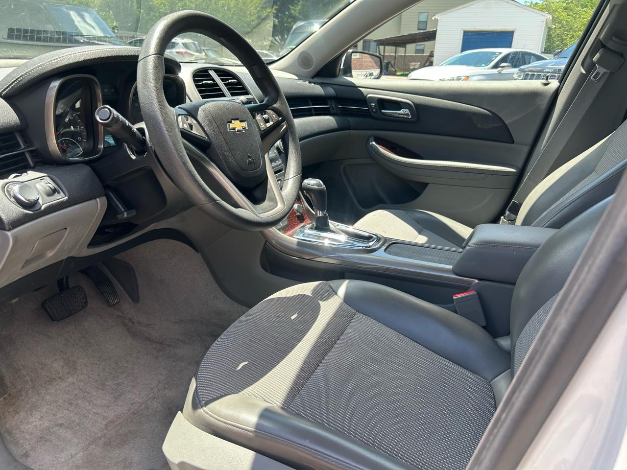 Chevrolet Malibu 1LT 2013