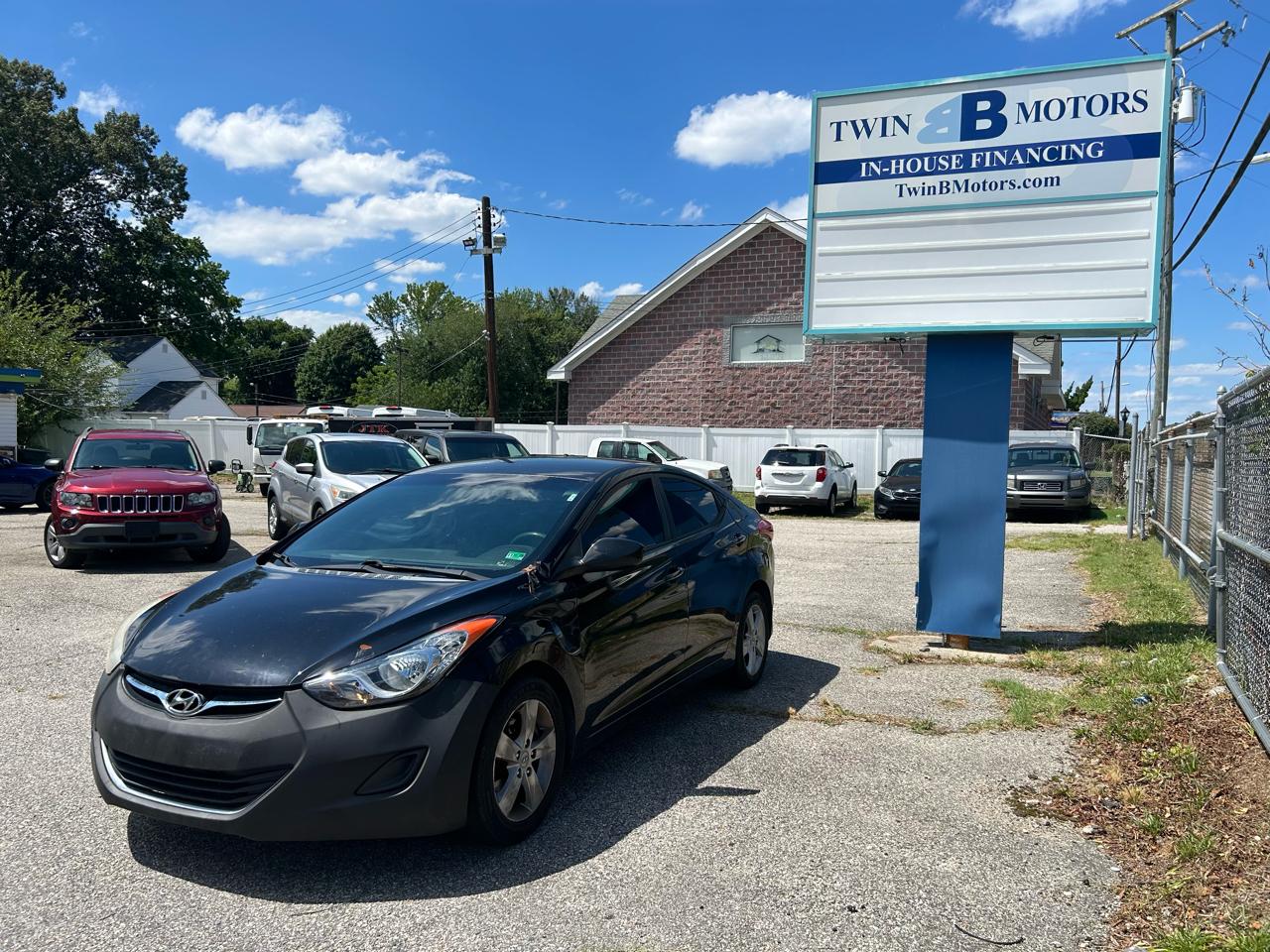 Hyundai Elantra Limited 2011