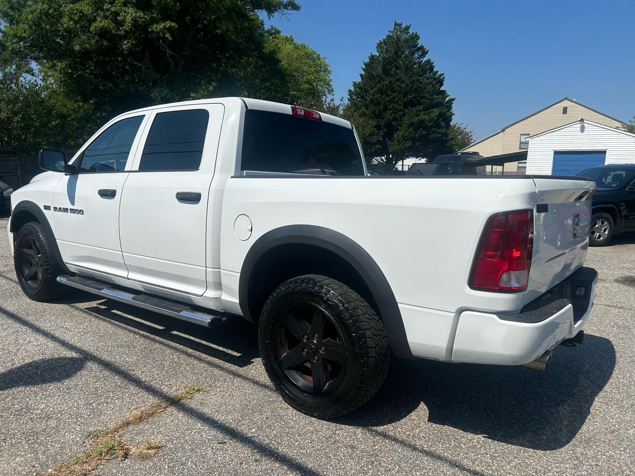 RAM 1500 ST Crew Cab 4WD 2012