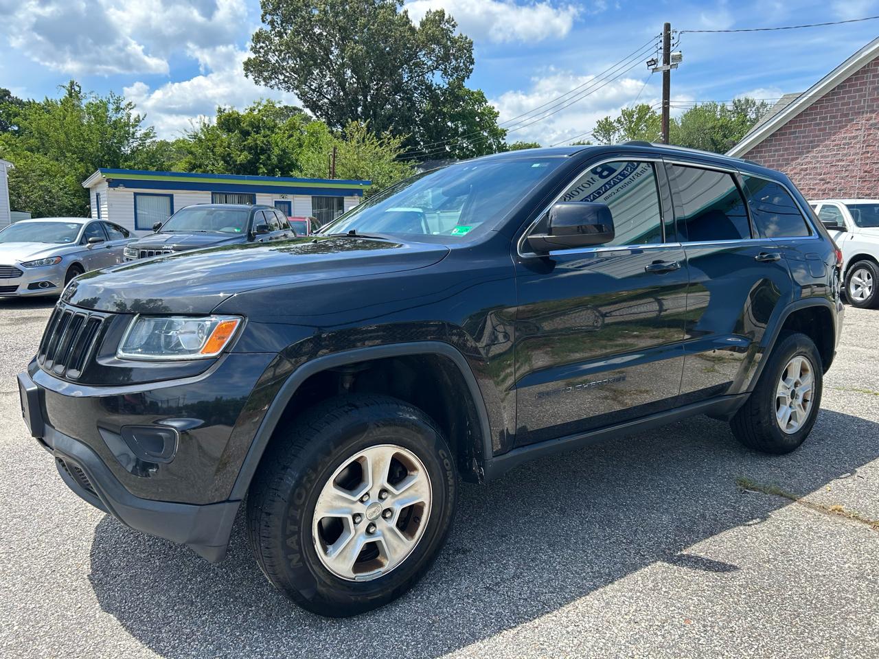 Jeep Grand Cherokee Laredo 4WD 2015