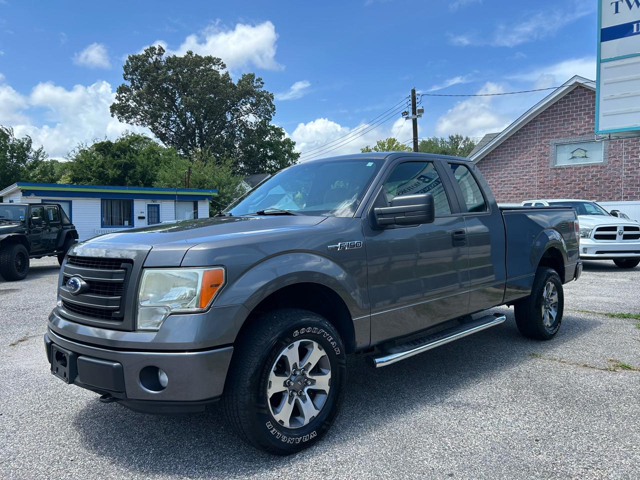 Ford F-150 XLT SuperCab 8-ft. Bed 4WD 2013