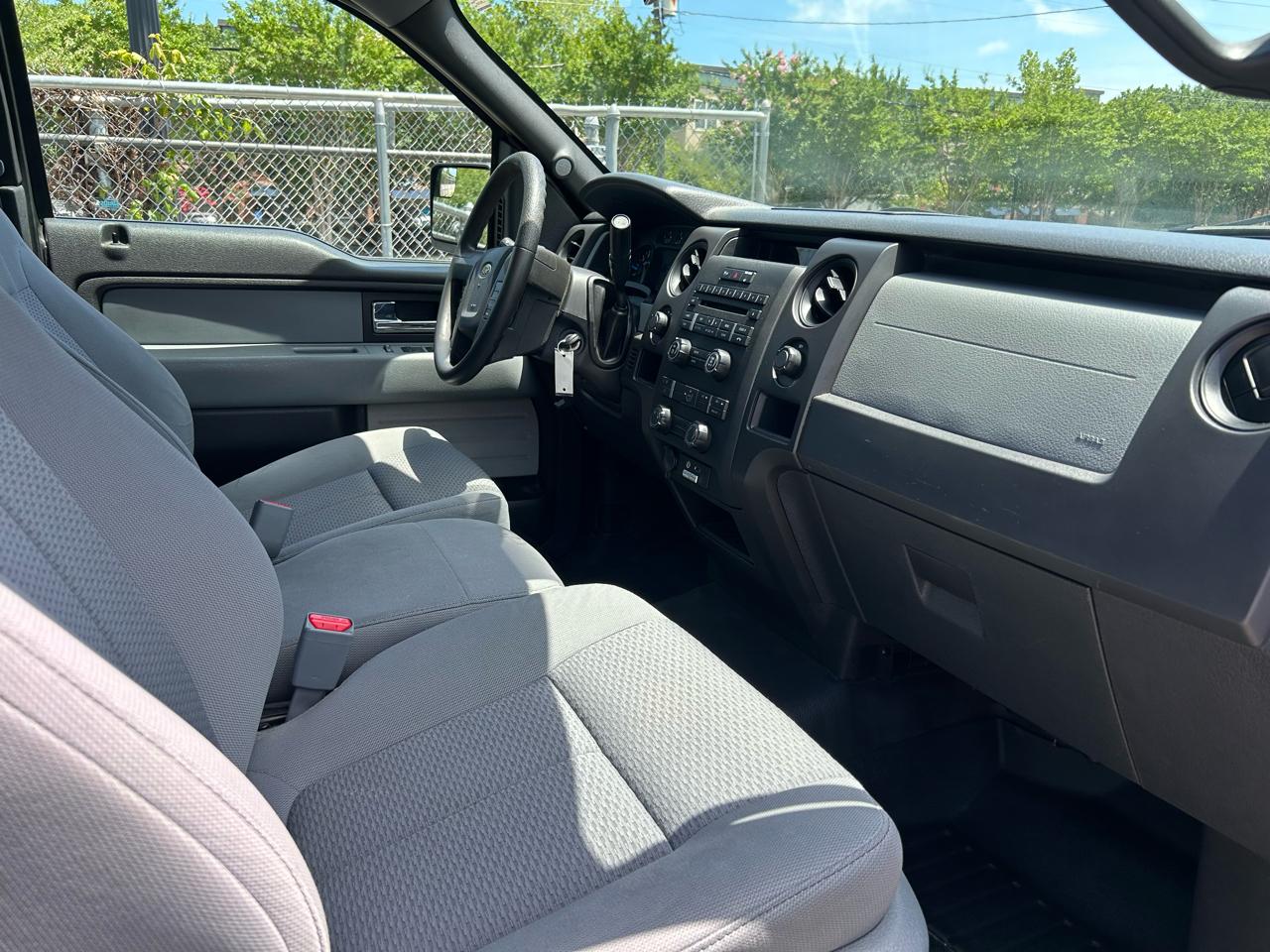 Ford F-150 XLT SuperCab 8-ft. Bed 4WD 2013