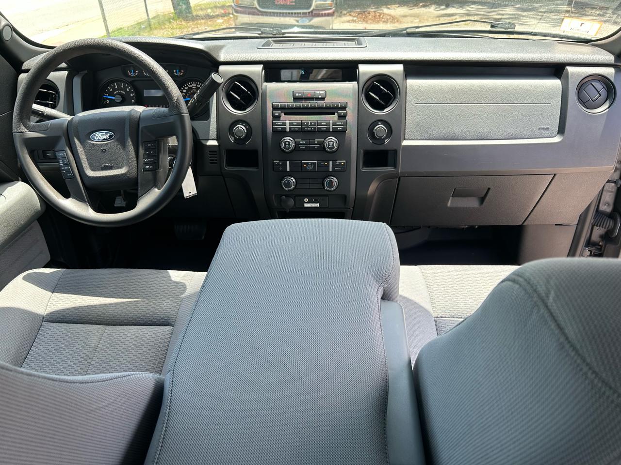 Ford F-150 XLT SuperCab 8-ft. Bed 4WD 2013