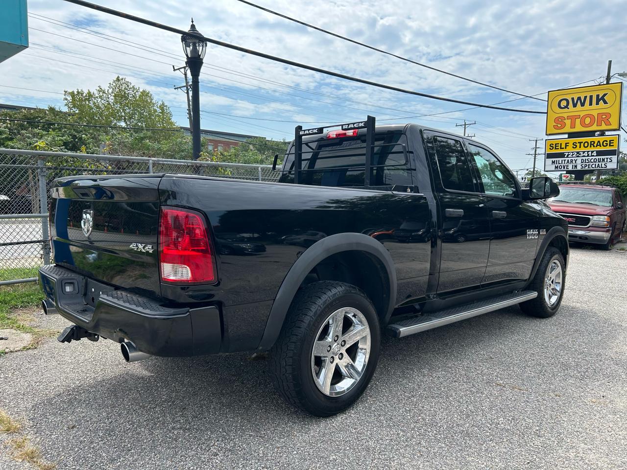 RAM 1500 Tradesman Quad Cab 4WD 2013