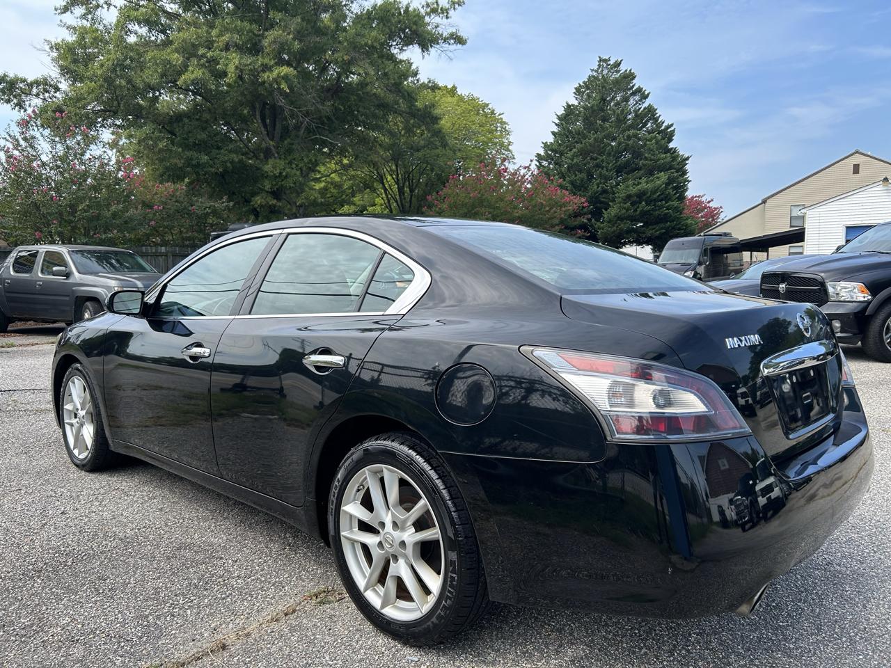 Nissan Maxima SV 2014