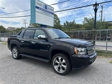 2013 Chevrolet Avalanche LT 4WD