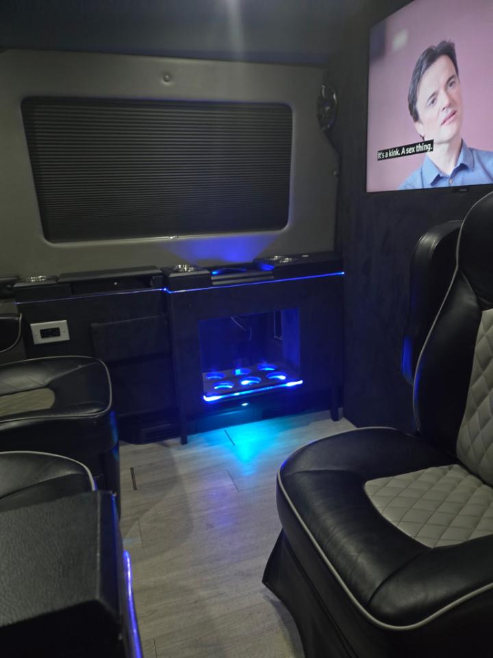 Mercedes-Benz Sprinter 2500 144-in. WB 2020