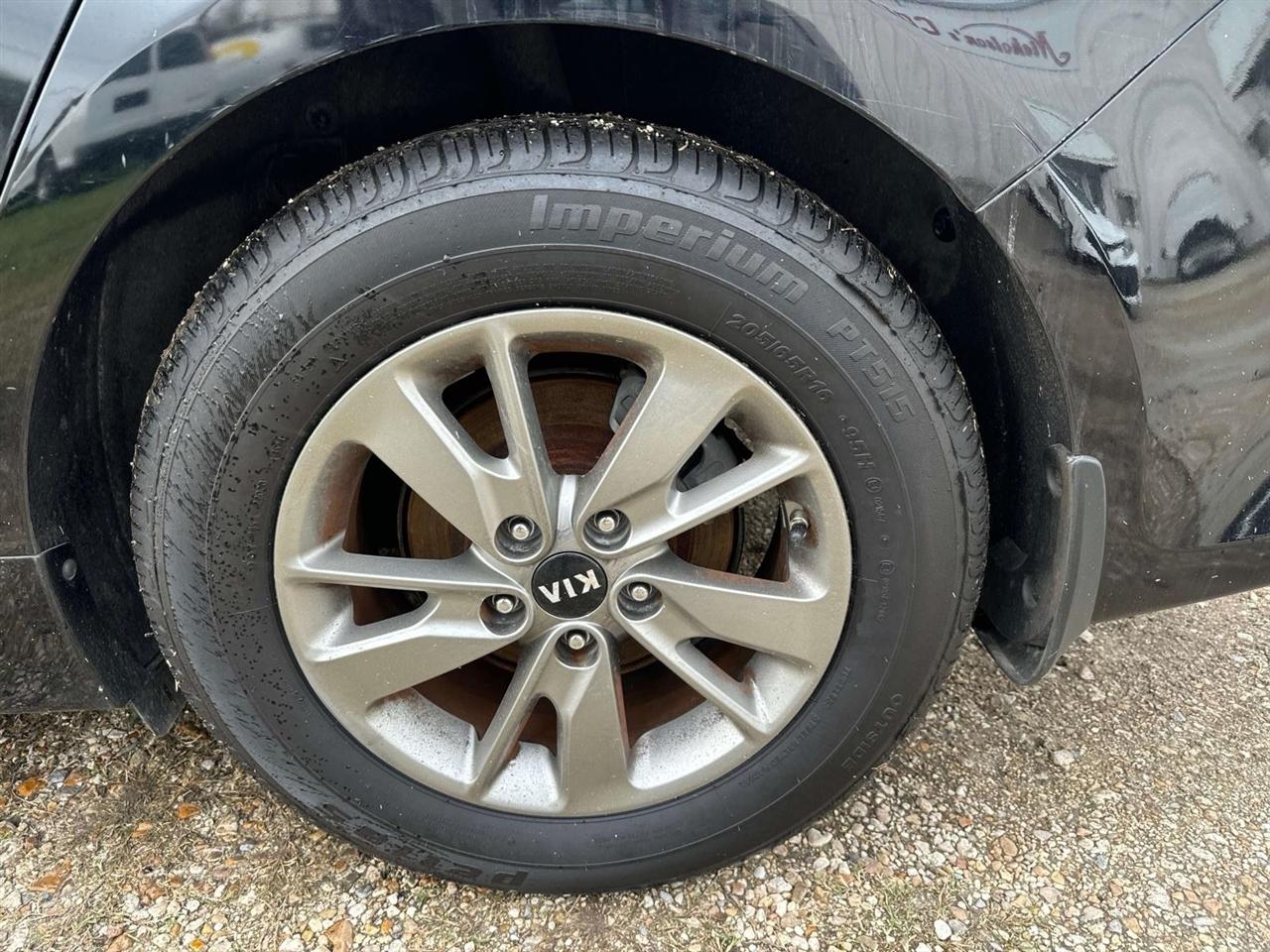 Kia Optima 4dr Sdn LX Turbo 2016