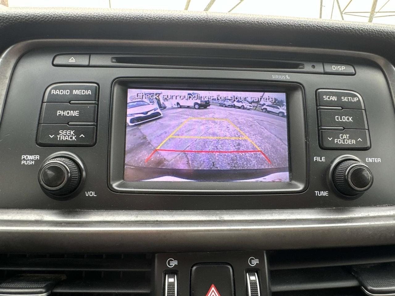 Kia Optima 4dr Sdn LX Turbo 2016