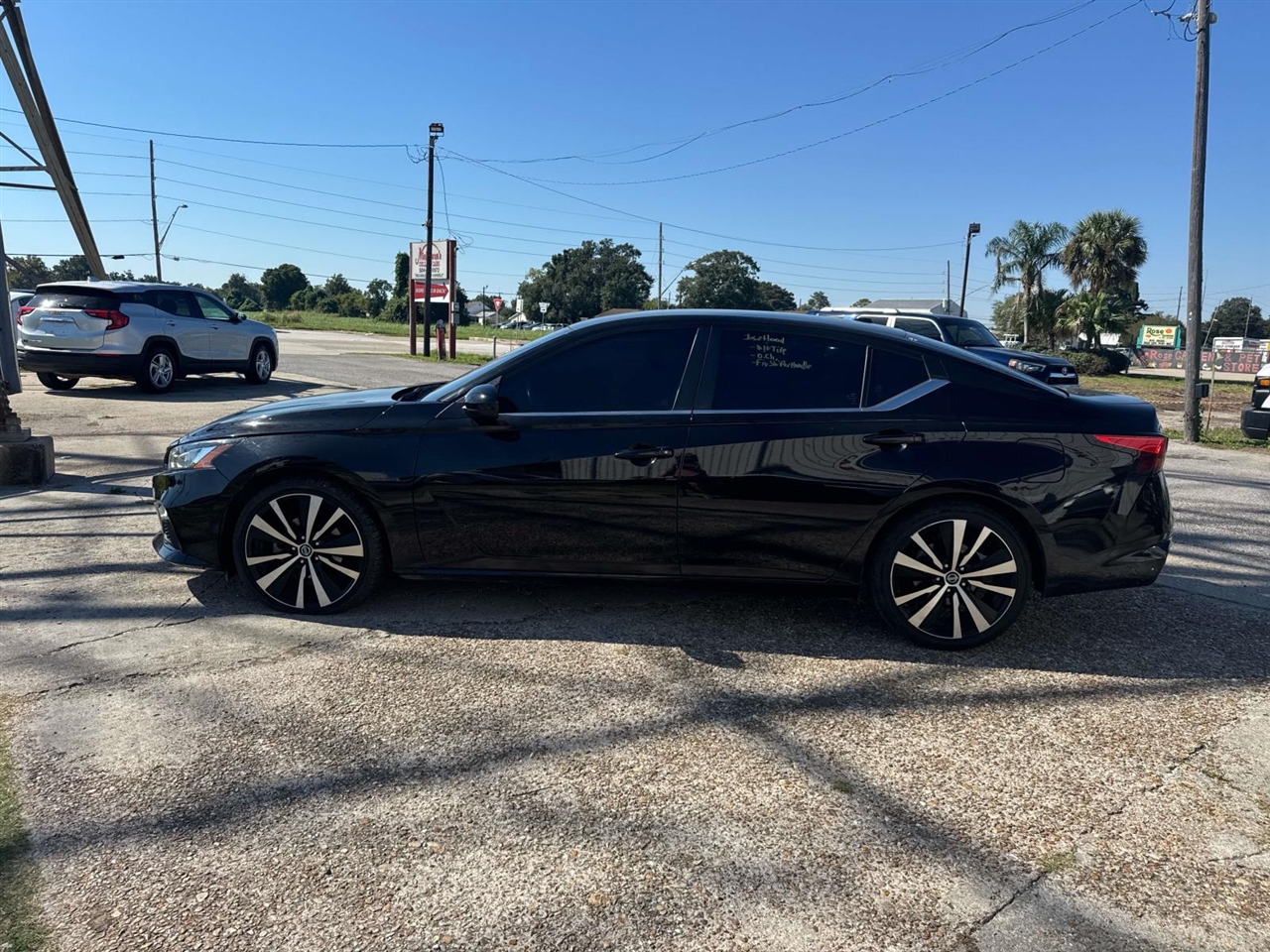 Nissan Altima 2.5 SR Sedan 2021
