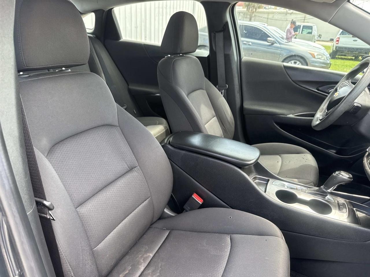 Chevrolet Malibu 4dr Sdn LS w/1LS 2018