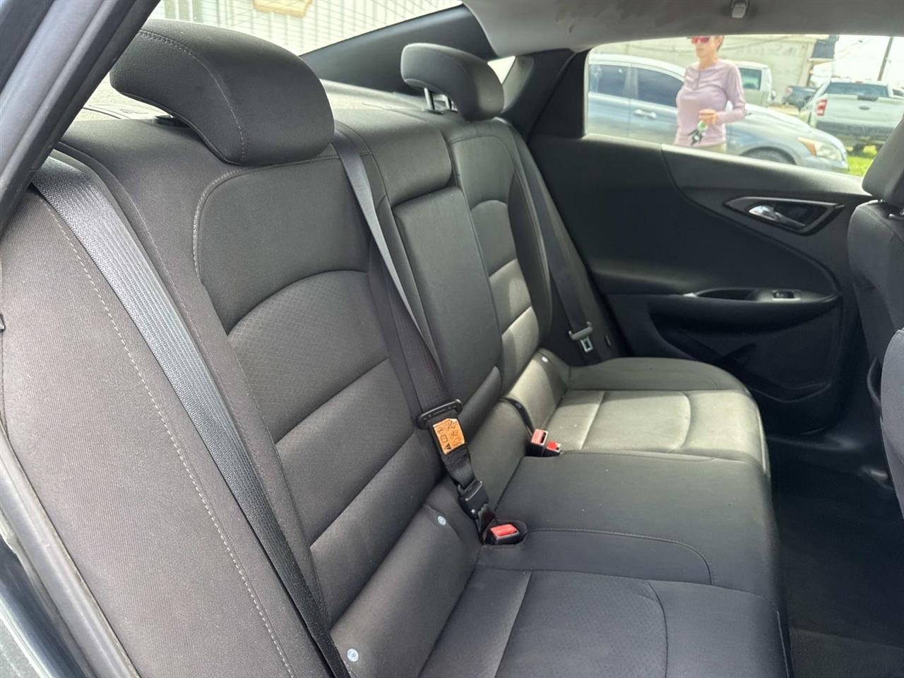 Chevrolet Malibu 4dr Sdn LS w/1LS 2018