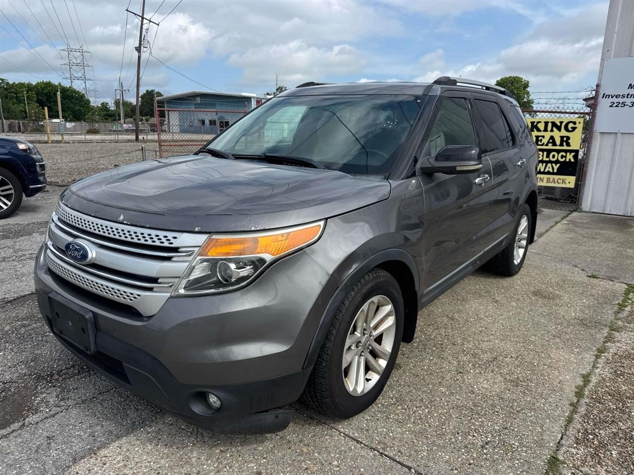 Ford Explorer 4WD 4dr XLT 2011