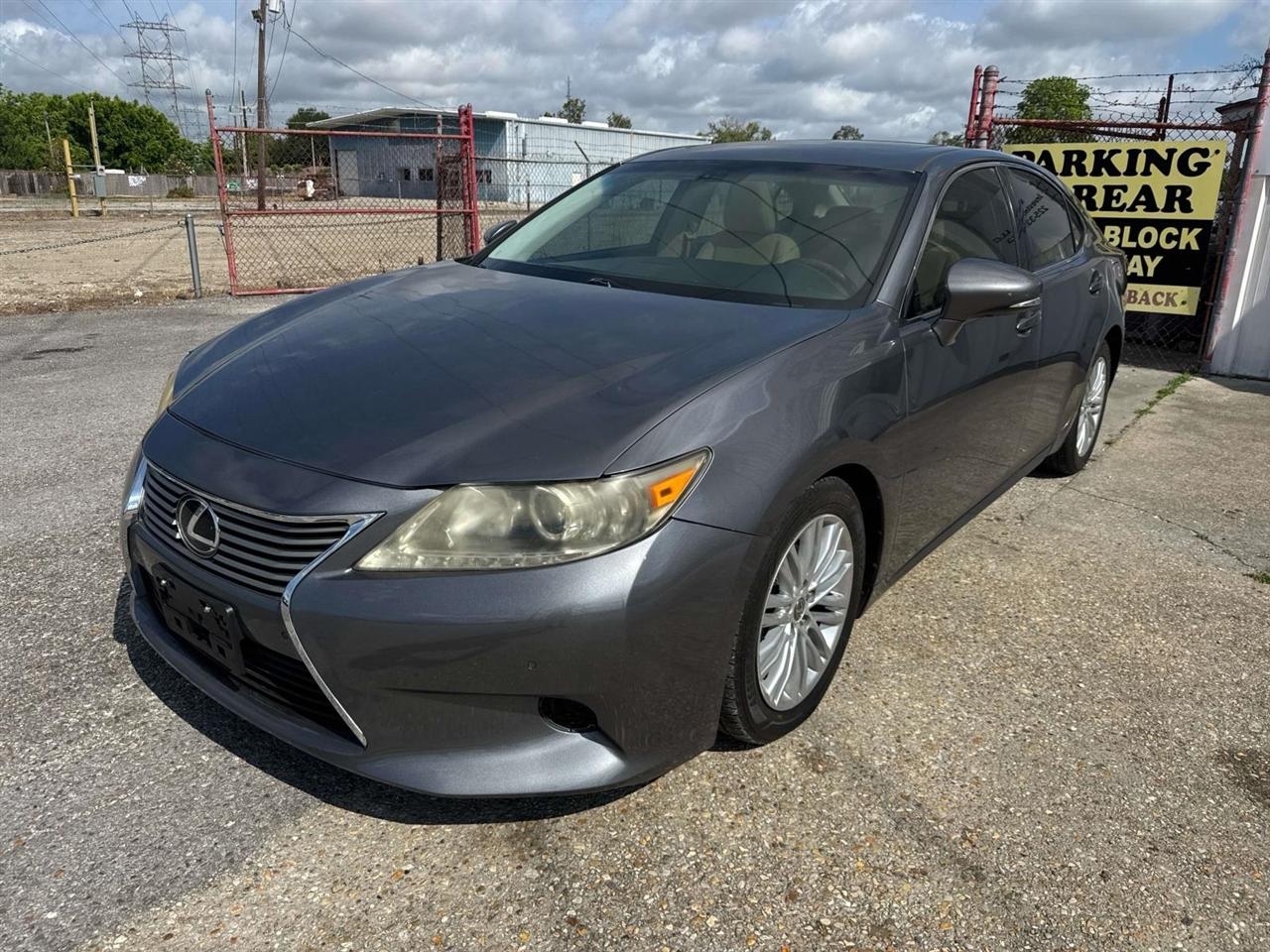 Lexus ES 350 4dr Sdn 2013