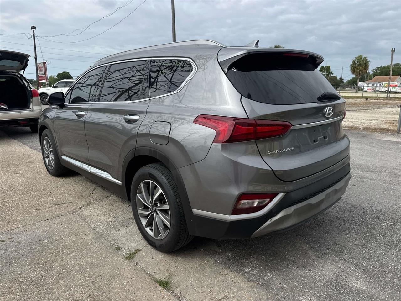 Hyundai Santa Fe SEL 2.4L Auto FWD 2020