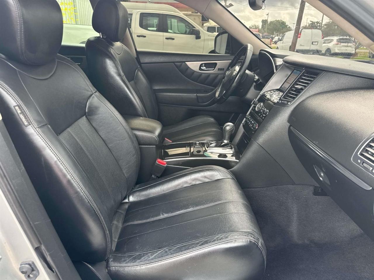Infiniti QX70 AWD 2017
