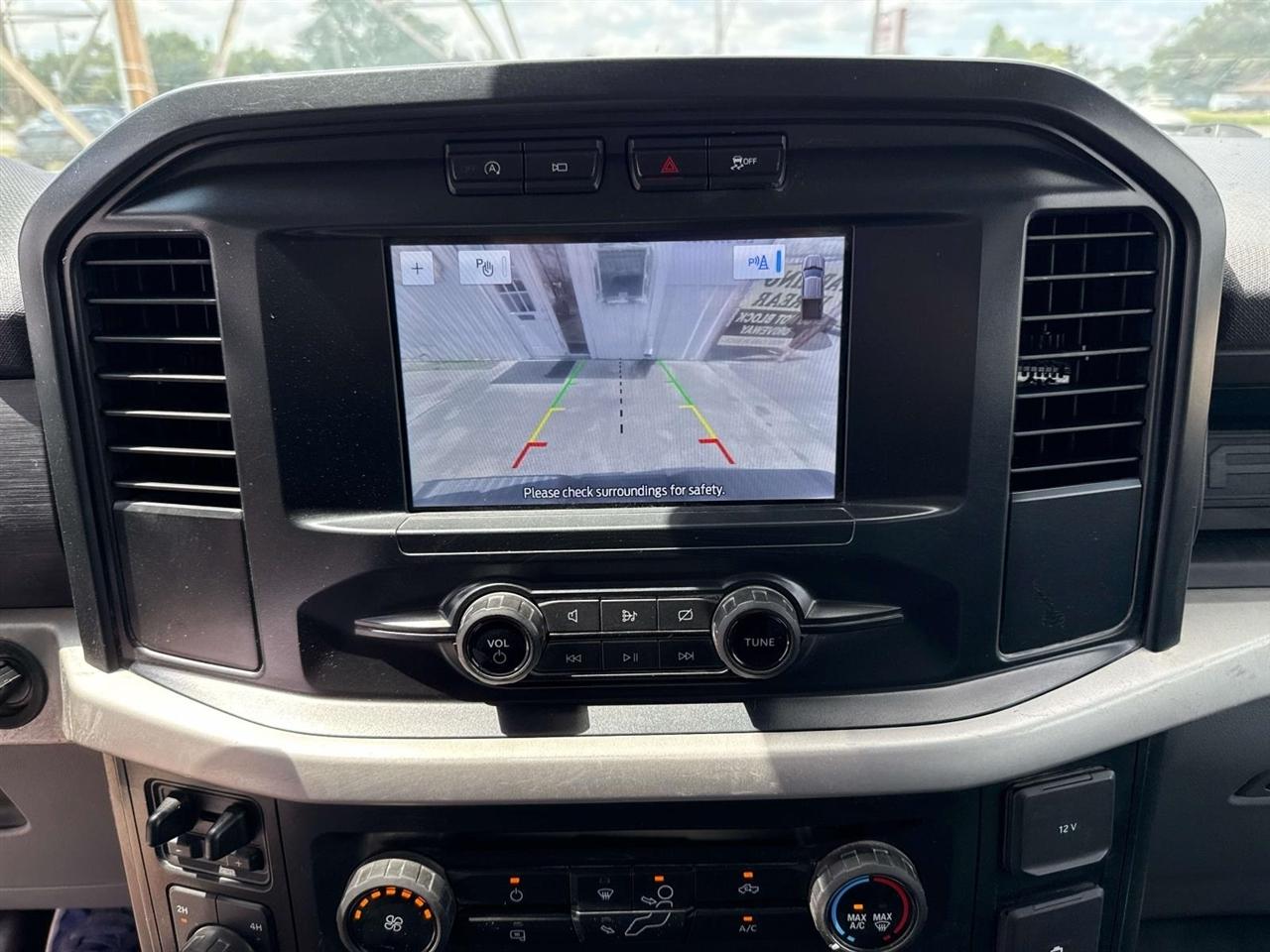 Ford F-150 XLT 4WD SuperCrew 5.5' Box 2022