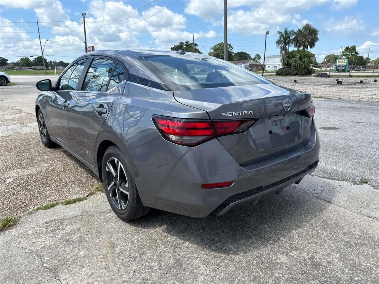 Nissan Sentra SV CVT 2024