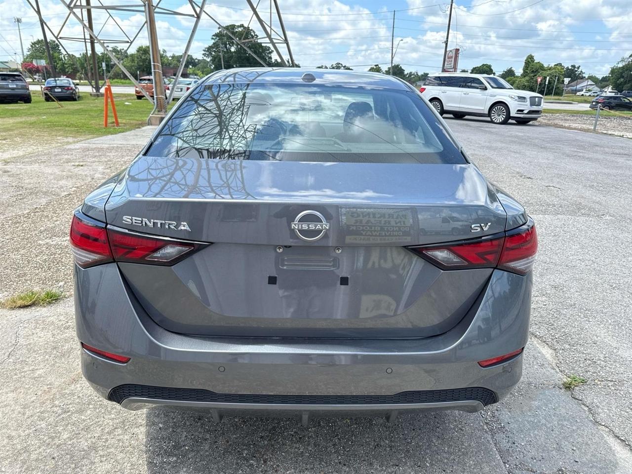Nissan Sentra SV CVT 2024