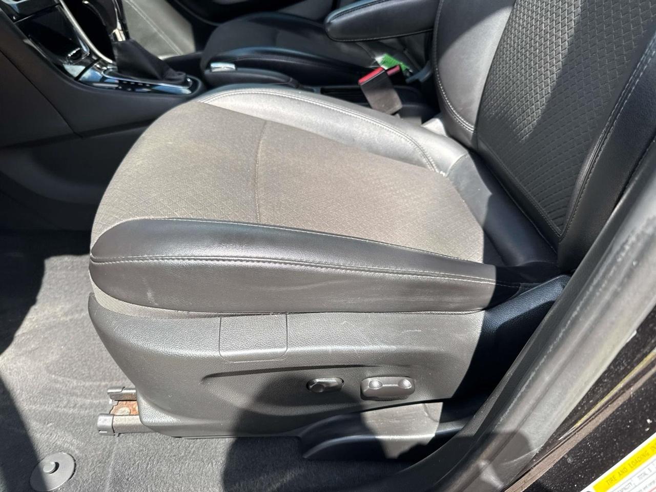 Buick Encore FWD 4dr Sport Touring 2019