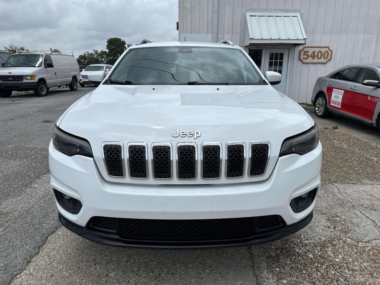 Jeep Cherokee Latitude FWD 2019