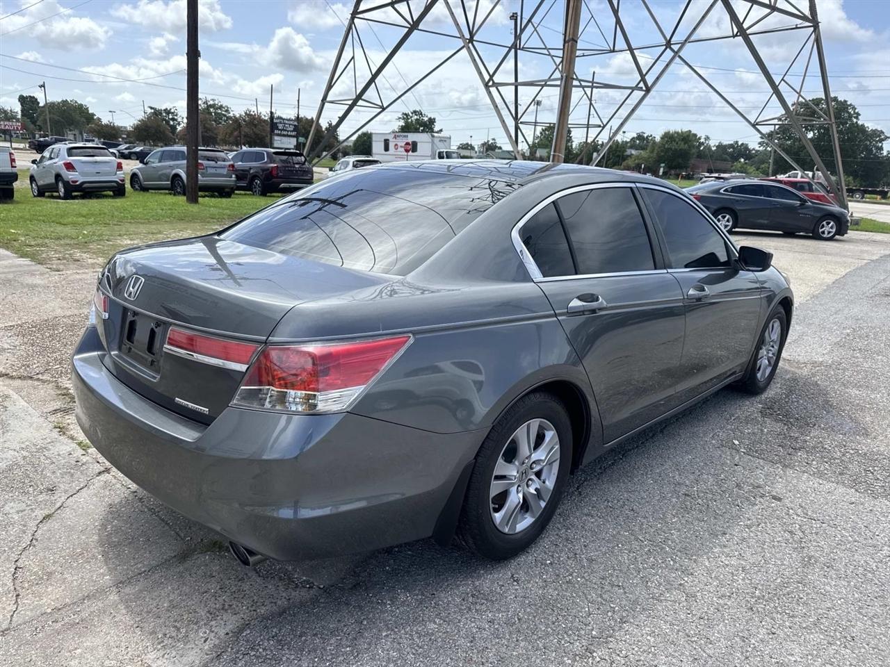 Honda Accord Sdn 4dr I4 Auto SE 2012